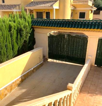 Image No.20-3 Bed Villa for sale