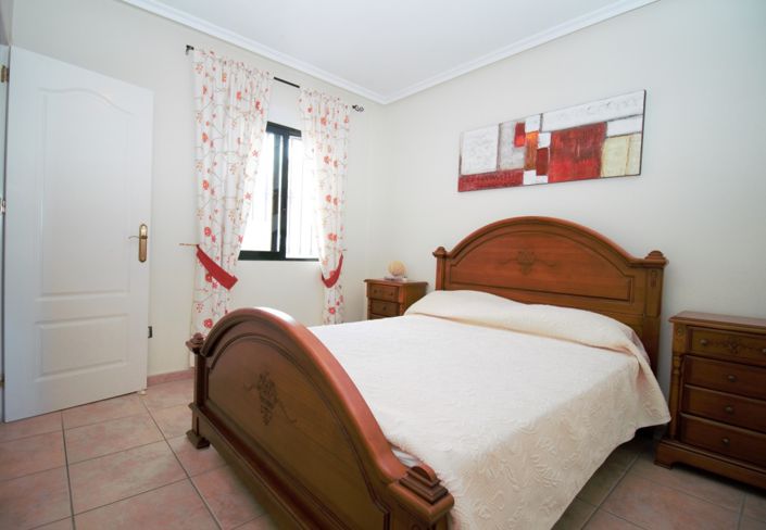 Image No.8-3 Bed Villa for sale