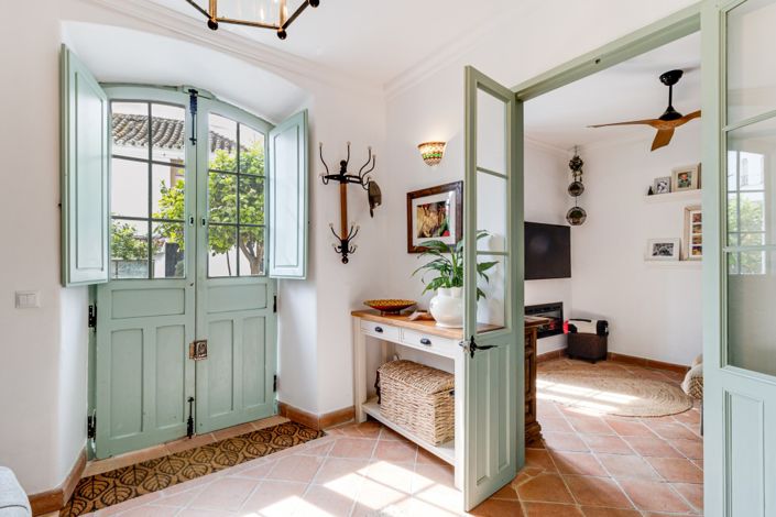 Image No.4-3 Bed Property for sale