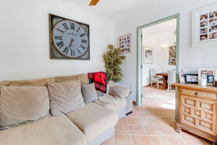 Image No.6-3 Bed Property for sale