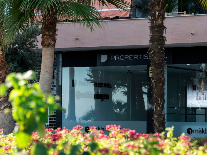 Image No.42-4 Bed Property for sale