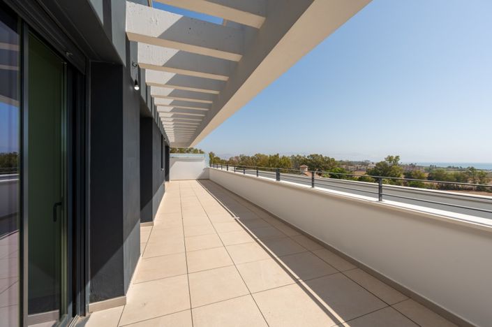 Image No.16-2 Bed Property for sale