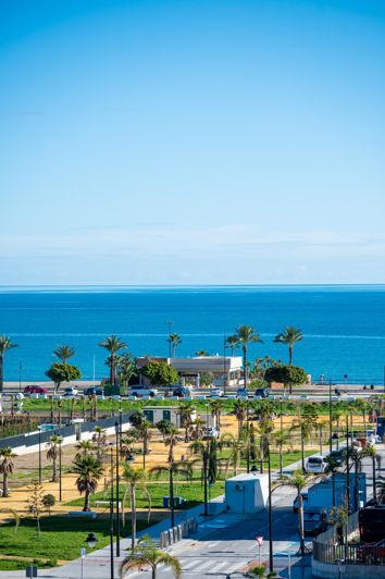 Image No.28-2 Bed Property for sale