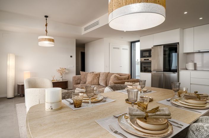 Image No.8-2 Bed Property for sale