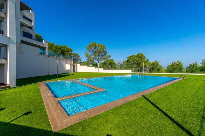 Image No.26-2 Bed Property for sale