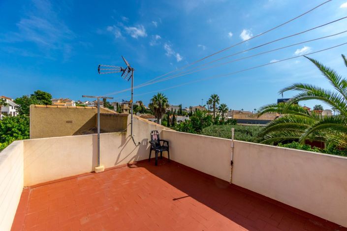 Image No.29-3 Bed Villa for sale