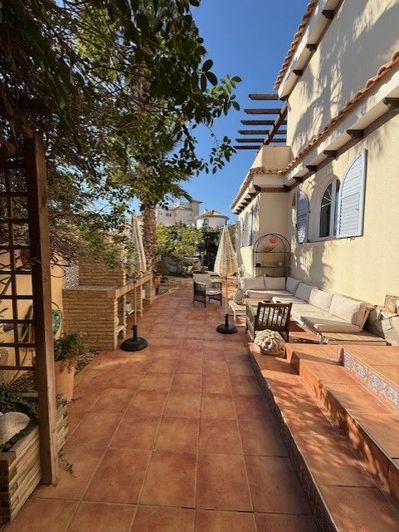 Image No.21-5 Bed Villa for sale