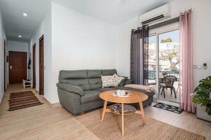 Image No.13-2 Bed Apartment for sale