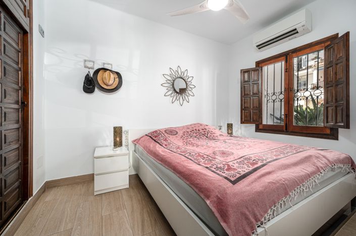 Image No.16-2 Bed Apartment for sale