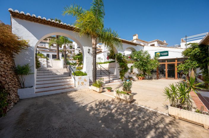 Image No.24-2 Bed Apartment for sale