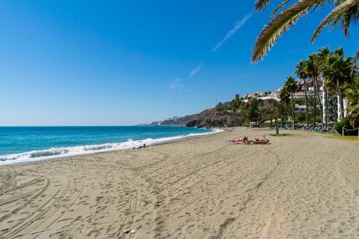 Image No.38-2 Bed Apartment for sale