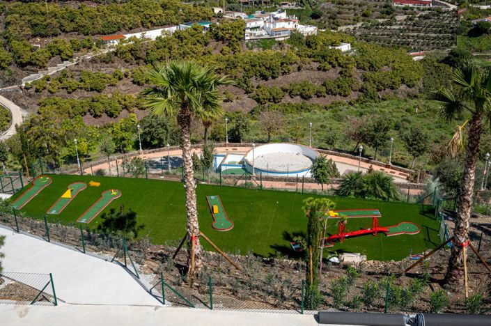 Image No.20-2 Bed Property for sale