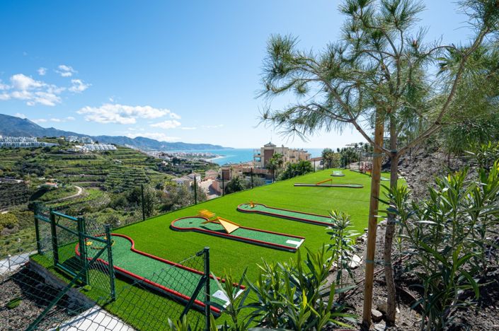 Image No.21-2 Bed Property for sale