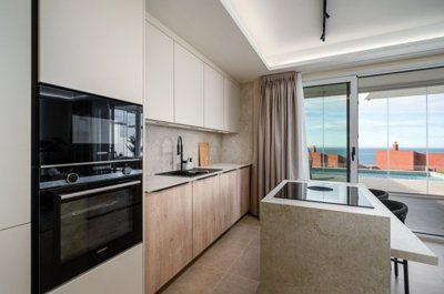 bzpaap119032976681024v0febd