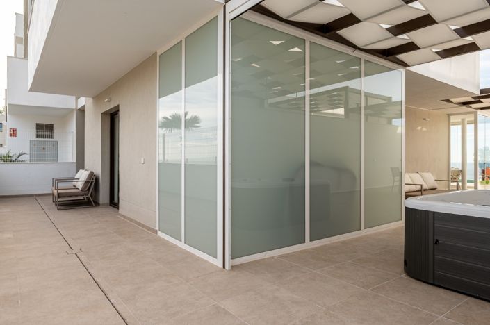 Image No.22-2 Bed Property for sale