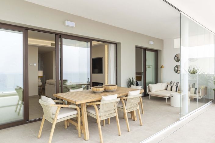 Image No.25-2 Bed Property for sale