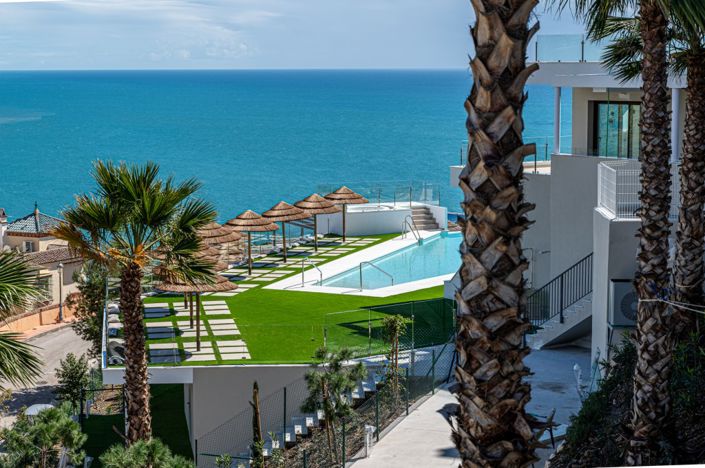 Image No.28-2 Bed Property for sale