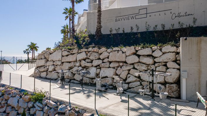 Image No.40-2 Bed Property for sale