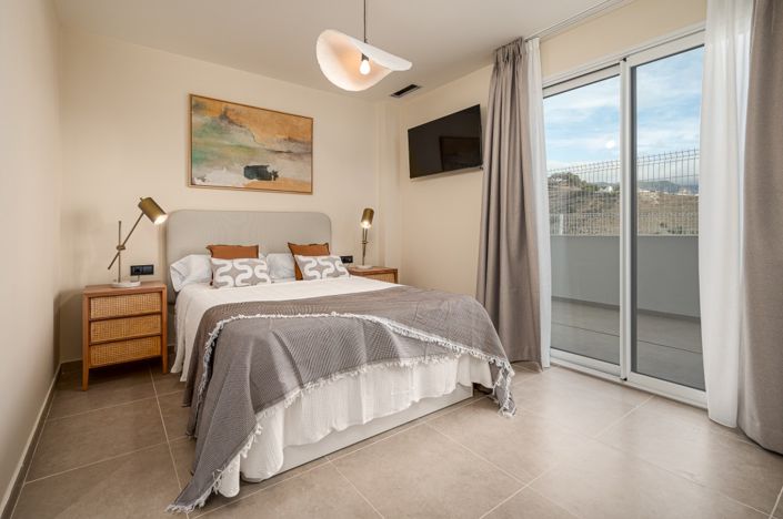 Image No.5-2 Bed Property for sale