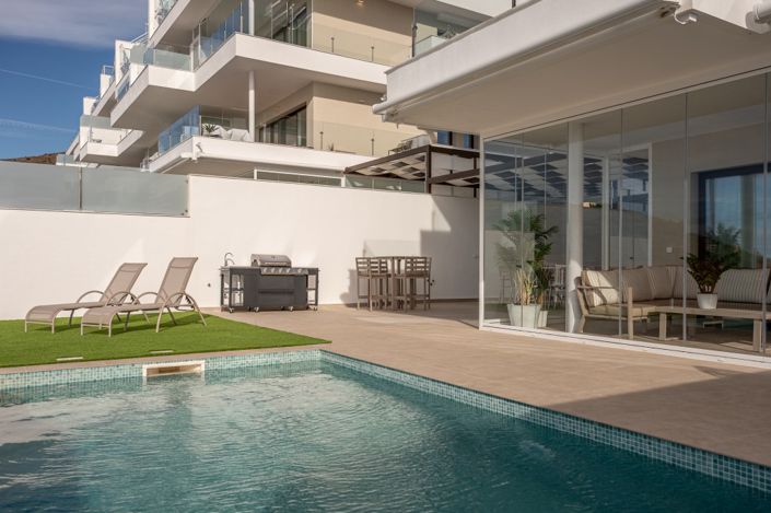 Image No.55-2 Bed Property for sale