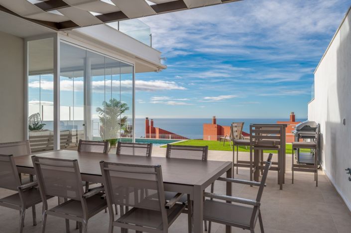 Image No.58-2 Bed Property for sale