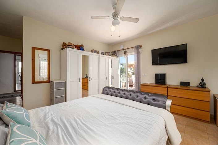 Image No.15-3 Bed Villa for sale