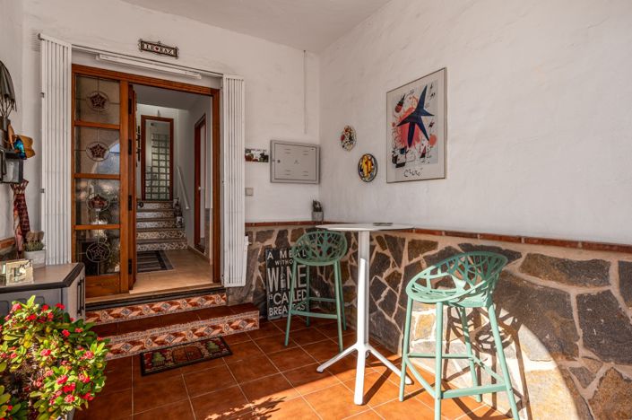 Image No.6-3 Bed Villa for sale