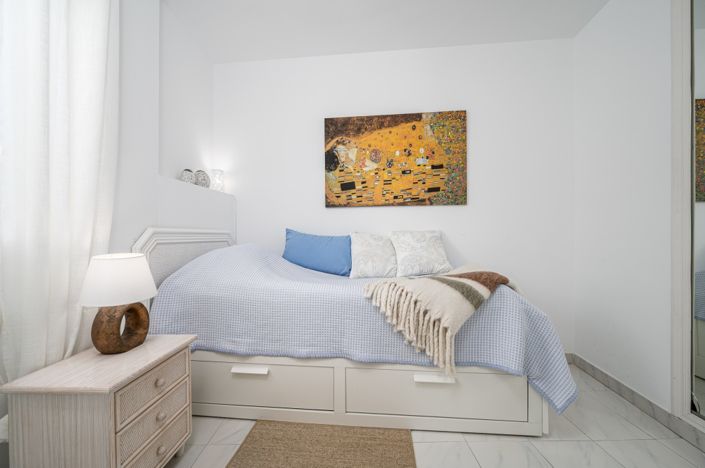 Image No.13-2 Bed Apartment for sale