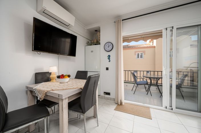 Image No.8-2 Bed Apartment for sale