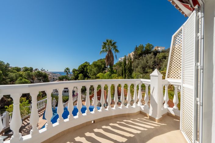 Image No.20-Villa de 4 chambres à vendre à Nerja