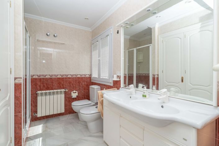 Image No.29-Villa de 5 chambres à vendre à Benalmadena