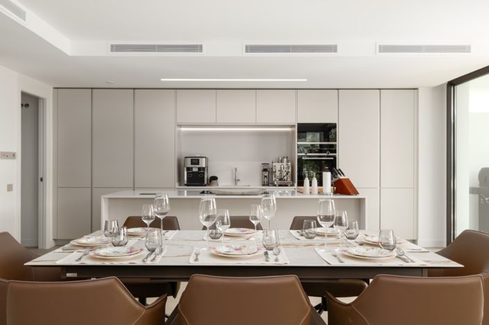 Image No.3-4 Bed Semi-Detached for sale