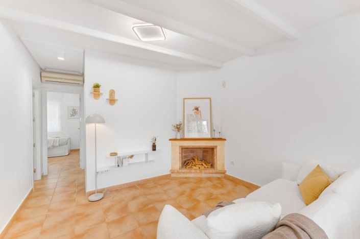 Image No.18-2 Bed Townhouse for sale