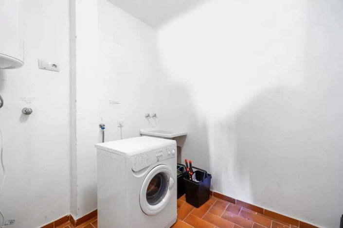 Image No.18-3 Bed Townhouse for sale