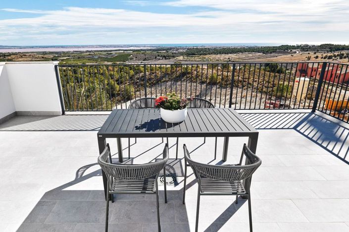 Image No.49-3 Bed Villa for sale