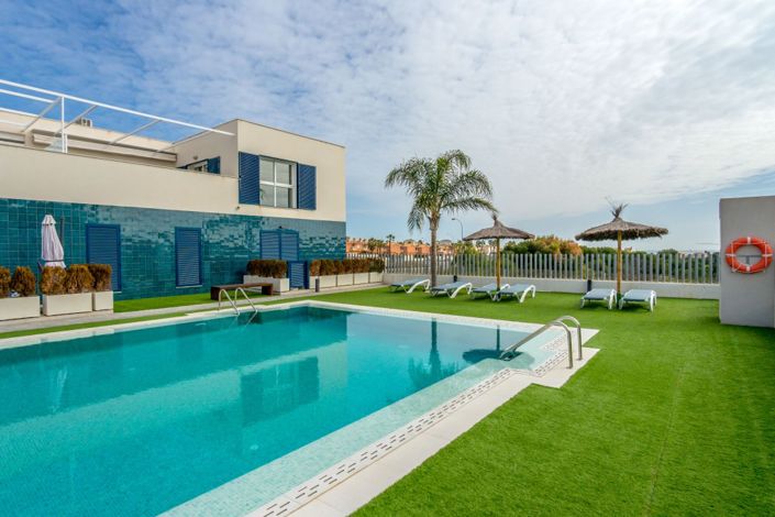 Image No.31-2 Bed Apartment for sale