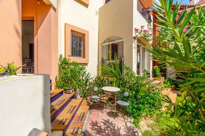 Image No.23-2 Bed Property for sale