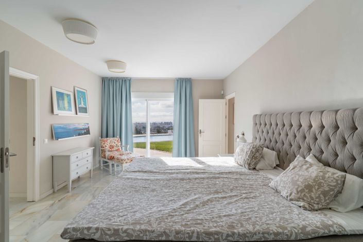 Image No.35-4 Bed Villa for sale