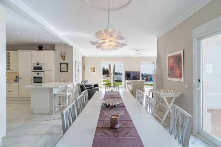 Image No.45-4 Bed Villa for sale