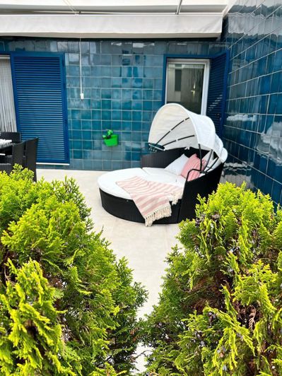 Image No.19-2 Bed Property for sale