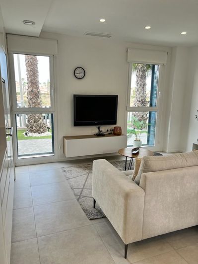 Image No.6-2 Bed Property for sale