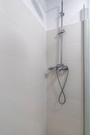 bzpaap117792943241024v0cb6b