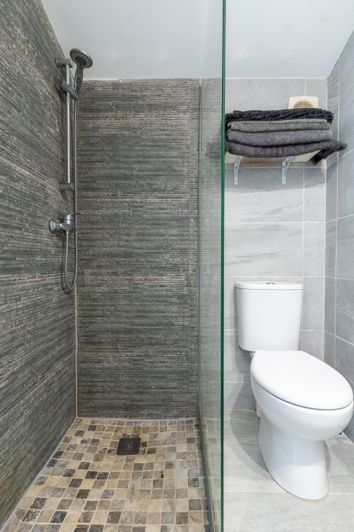 Image No.16-2 Bed Property for sale