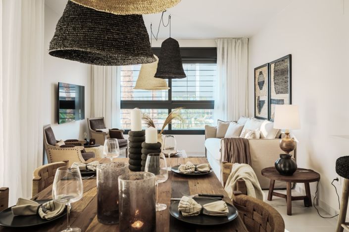 Image No.13-2 Bed Property for sale