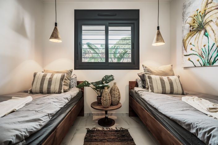 Image No.3-2 Bed Property for sale