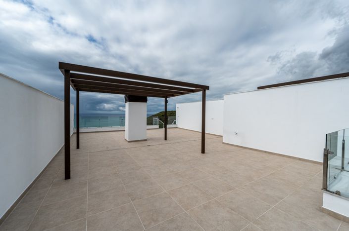 Image No.4-2 Bed Property for sale