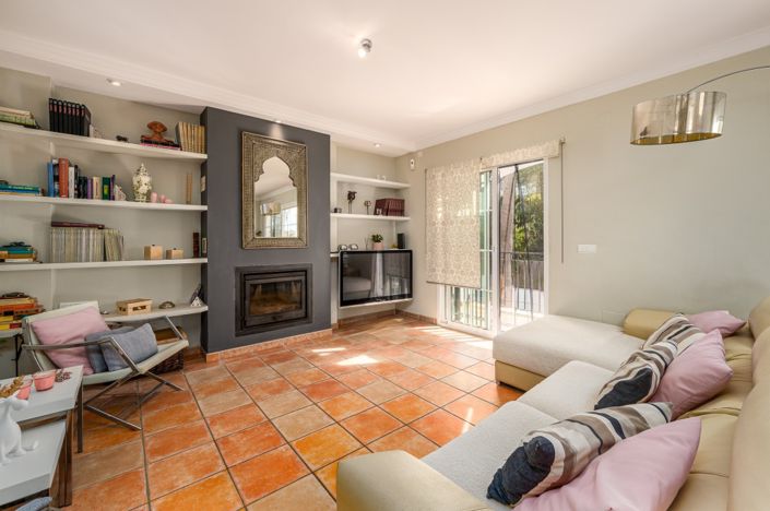 Image No.15-5 Bed Villa for sale