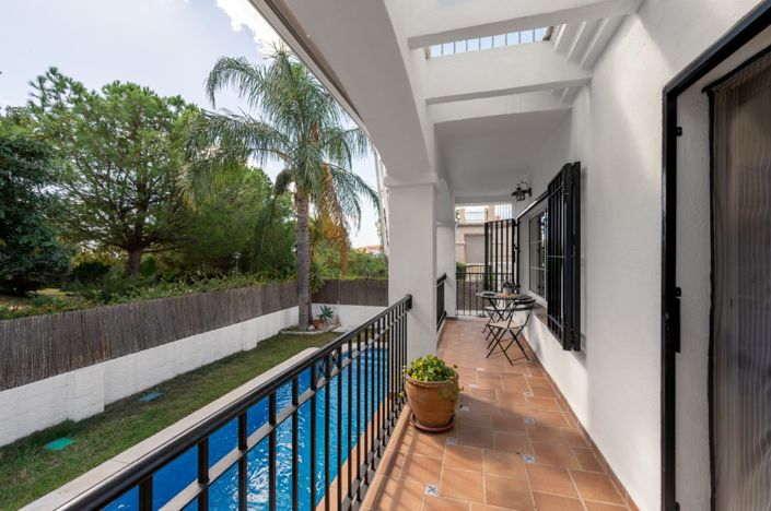 Image No.3-5 Bed Villa for sale