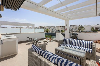 2 Bed Property for sale