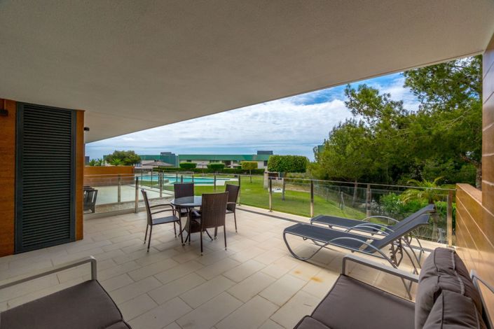 Image No.2-2 Bed Property for sale